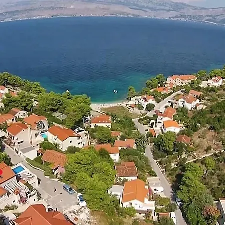 Holiday Laura Holiday home Postira